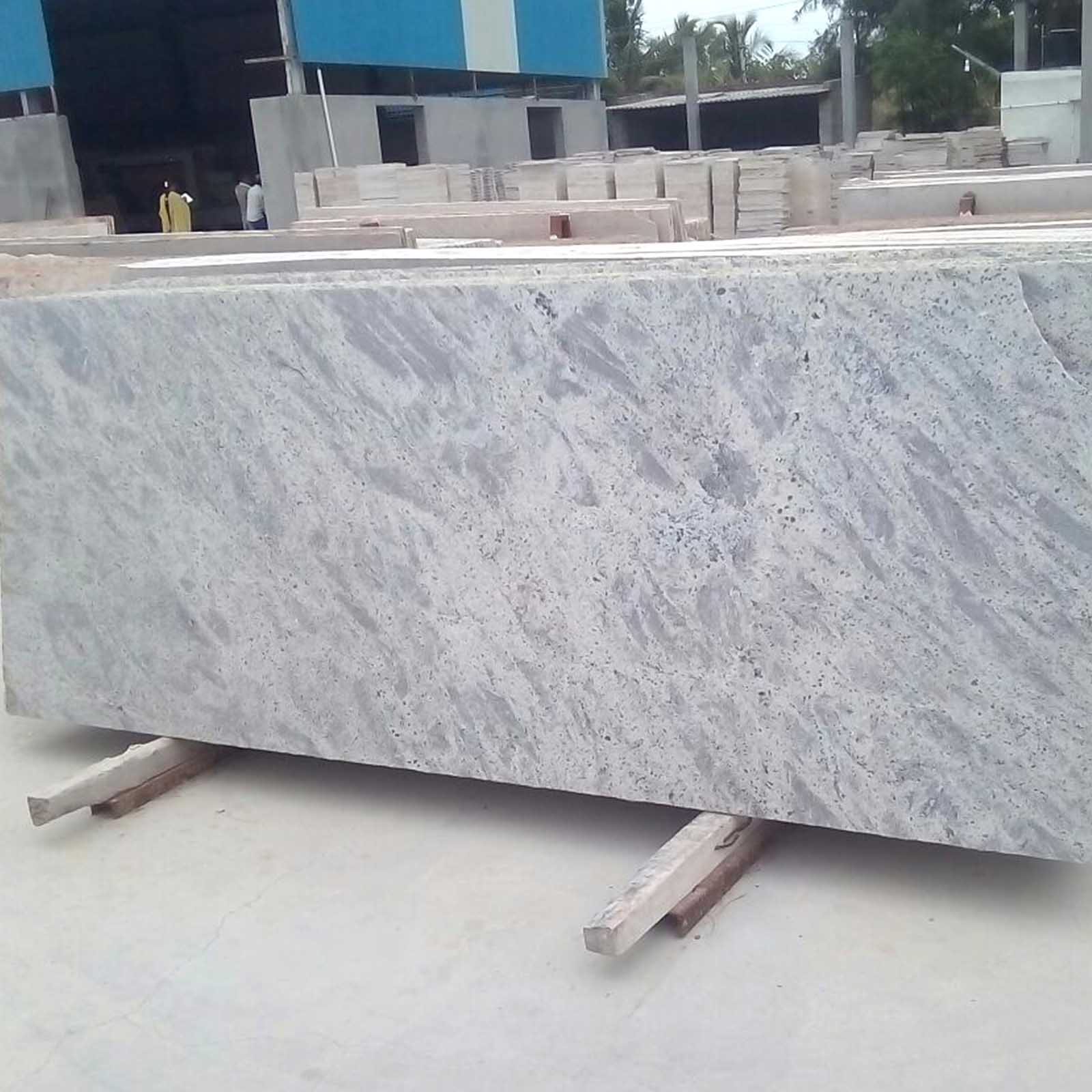New Kashmir White Granite Tiles And Slab From Indian Granite Supplier
