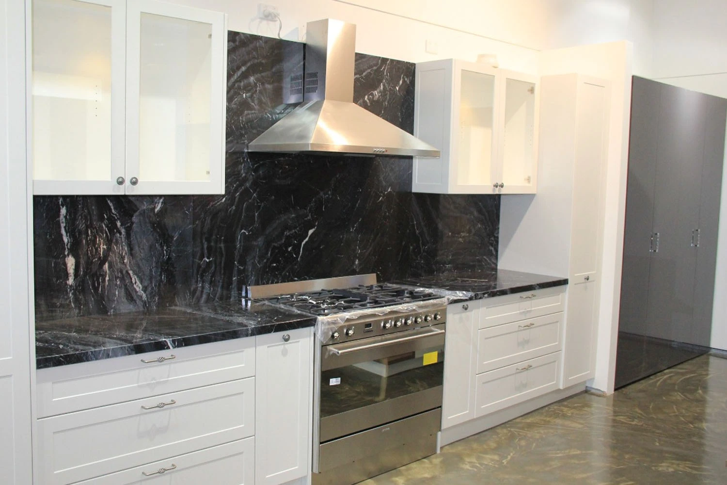 Marble-Kitchen-Countertop-1