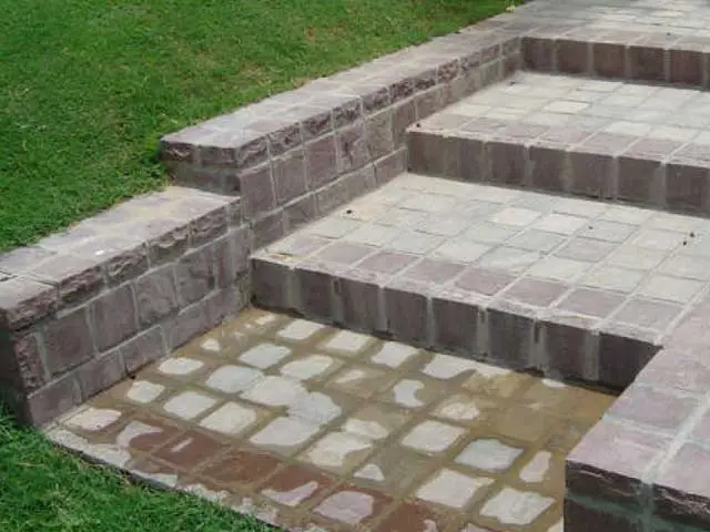 Autumn Brown Sandstone Entryway